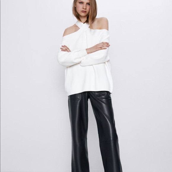 Zara Sweaters - NWT ZARA off should knit wear